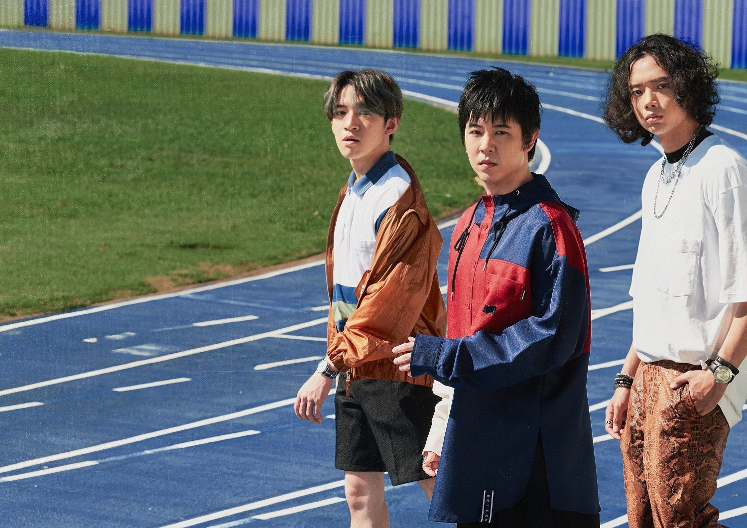 ‘Tilly Birds’ ปล่อยซิงเกิลใหม่ ‘ลู่วิ่ง’ คงคอนเส็ปต์ อกหักเป็นหมา แต่ก็ยังโยกได้